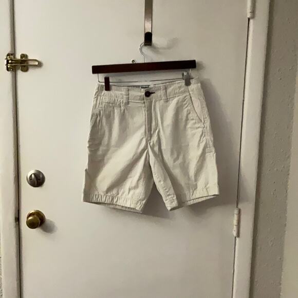 American Eagle Outfitters Prep Bermuda Shorts 26 Light Khaki Casual Vacation - Picture 5 of 13